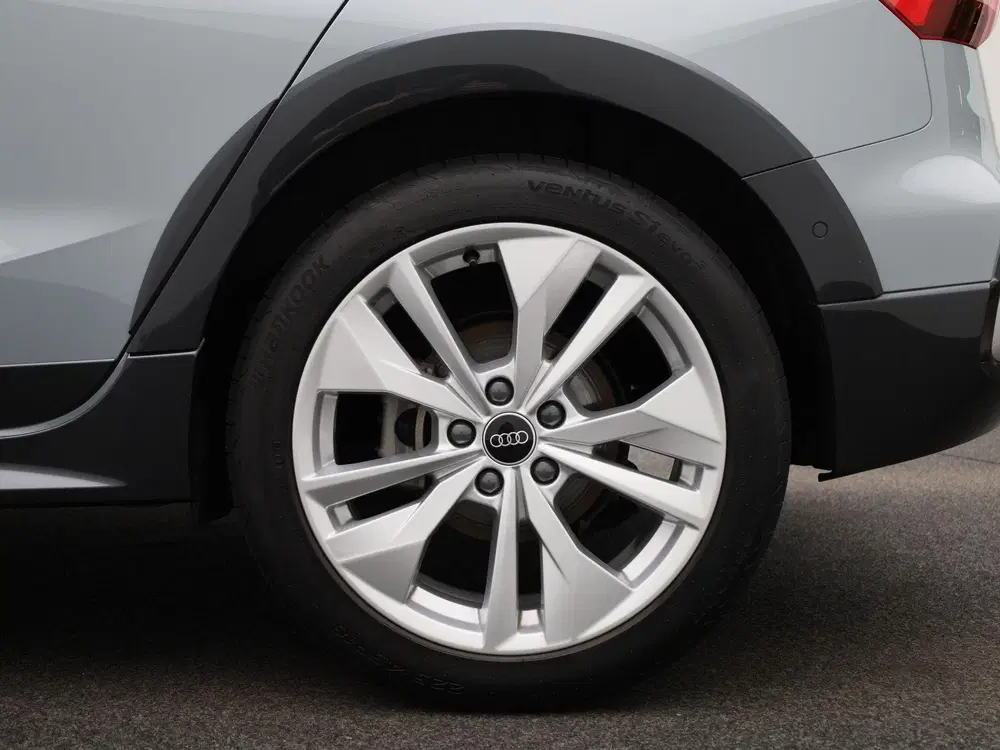 Audi A3 40 TFSI e Advanced edition 204 PK l Adapti uit 2025, foto 13