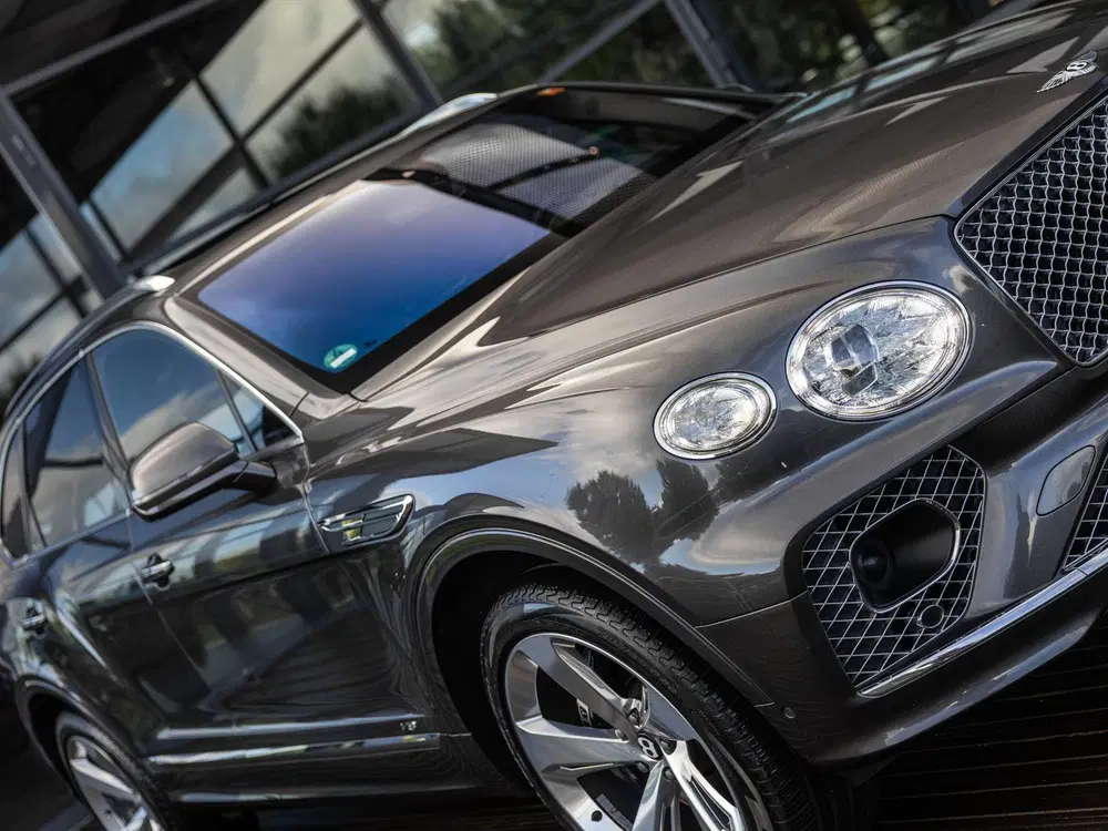 Bentley Bentayga 4.0 V8 uit 2021, foto 11