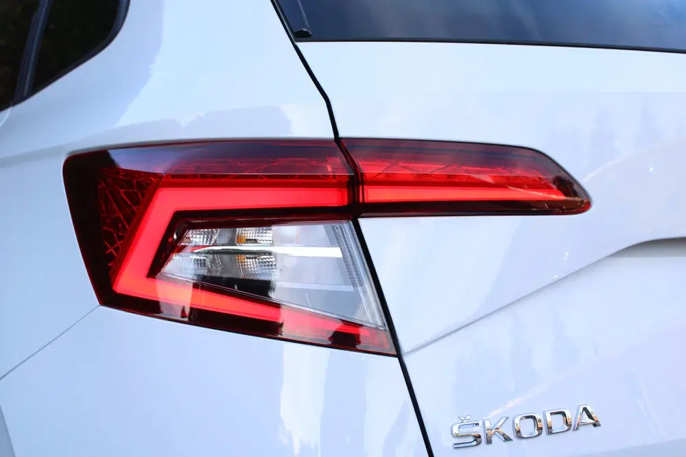 Skoda Karoq 1.5 TSI ACT Sportline Business uit 2019, foto 11