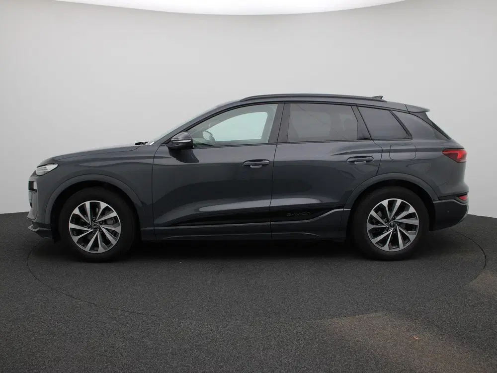 Audi Q6 e-tron Launch edition 83 kWh 252 PK uit 2024, foto 4