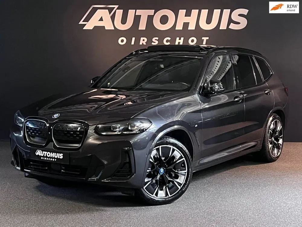BMW iX3 High Executive 80 kWh Edition M Pano uit 2024