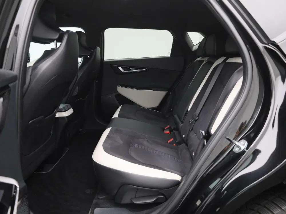 Kia EV6 BEV 77 uit 2024, foto 12