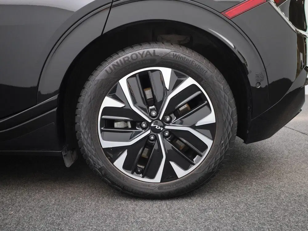 Kia EV6 BEV 77 uit 2024, foto 13