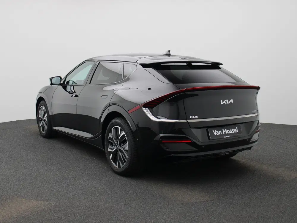 Kia EV6 BEV 77 uit 2024, foto 2