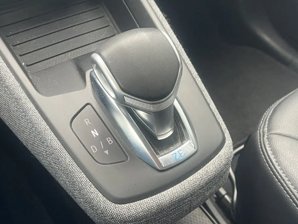 Renault ZOE R135 Zen 52 kWh uit 2021, foto 15