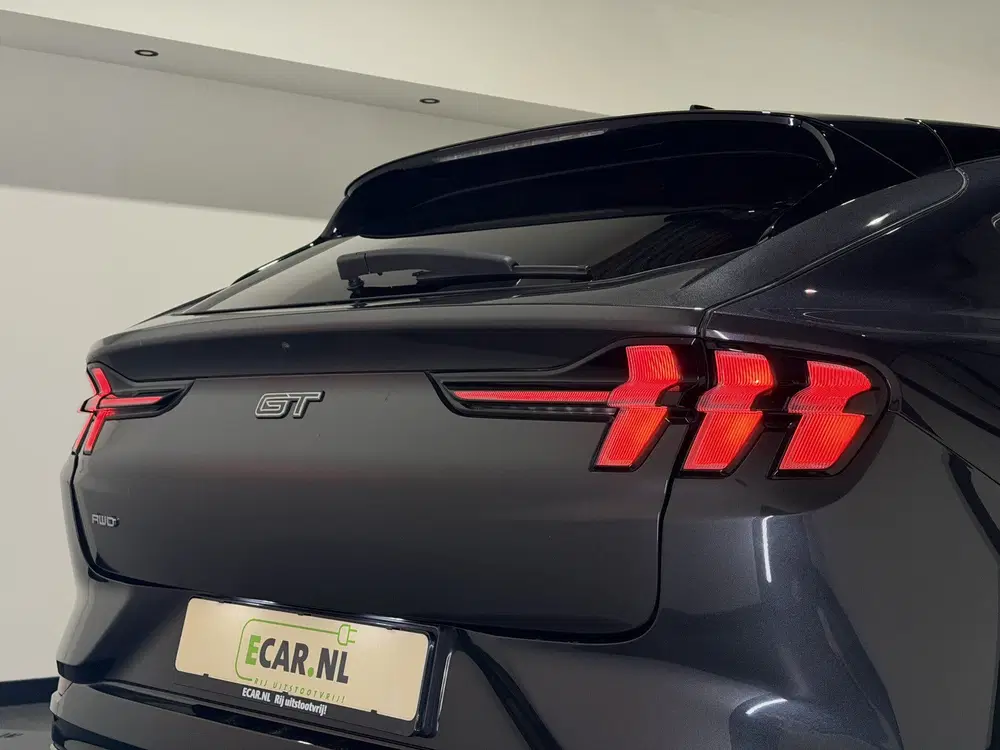 Ford Mustang Mach-E GT Extended AWD 98 kWh uit 2021, foto 11