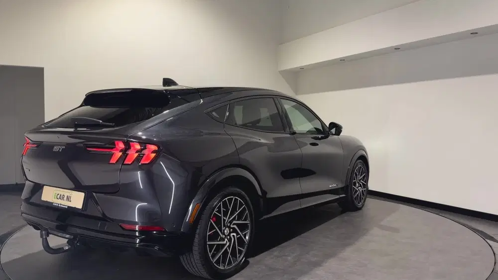 Ford Mustang Mach-E GT Extended AWD 98 kWh uit 2021, foto 3