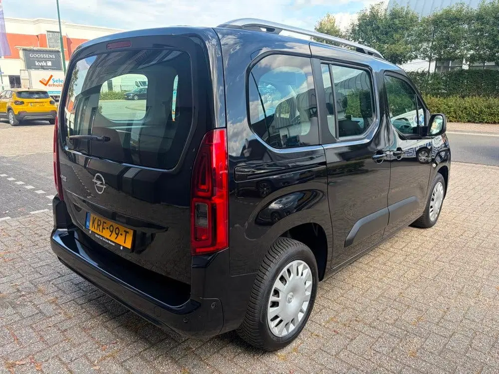 Opel Combo 1.2 Turbo L1H1 Edition uit 2020, foto 3