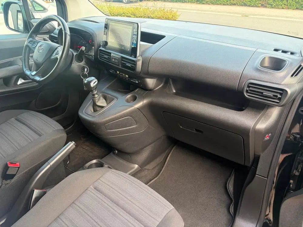Opel Combo 1.2 Turbo L1H1 Edition uit 2020, foto 4