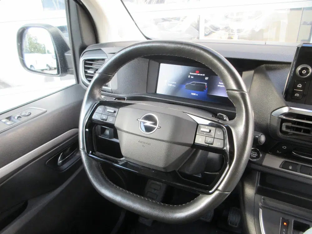 Opel Vivaro 2.0 uit 2024, foto 12