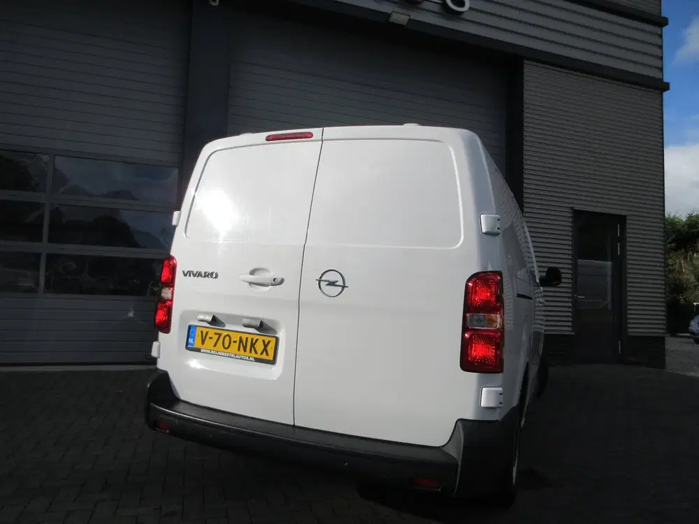 Opel Vivaro 2.0 uit 2024, foto 5