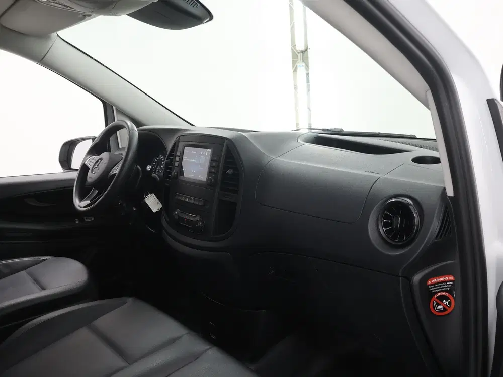 Mercedes-Benz Vito 114 CDI uit 2024, foto 9