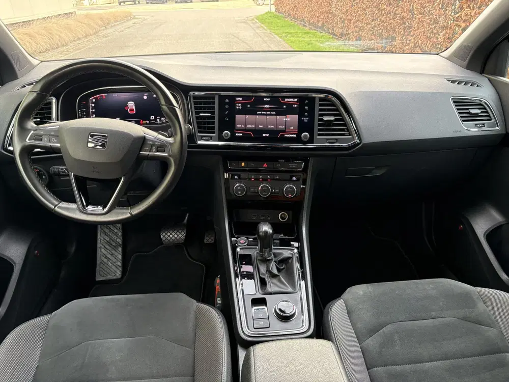 SEAT Ateca 1.5 TSI Xcellence Business Intense uit 2019, foto 3