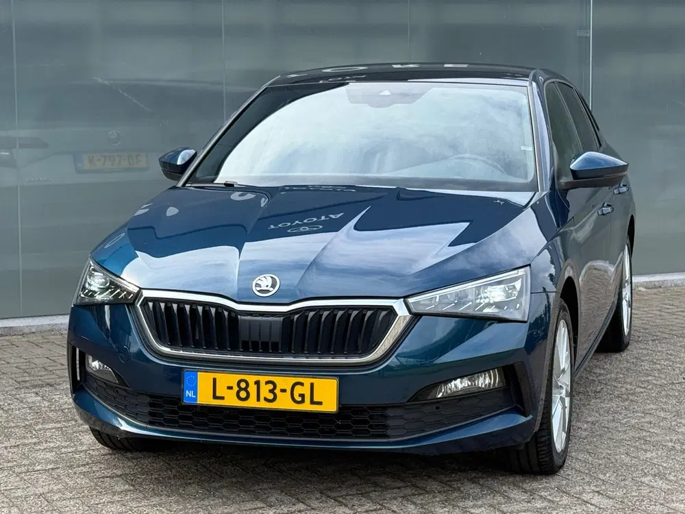 Skoda Scala 1.0 TSI 110PK DSG SPORT PANO uit 2021, foto 4