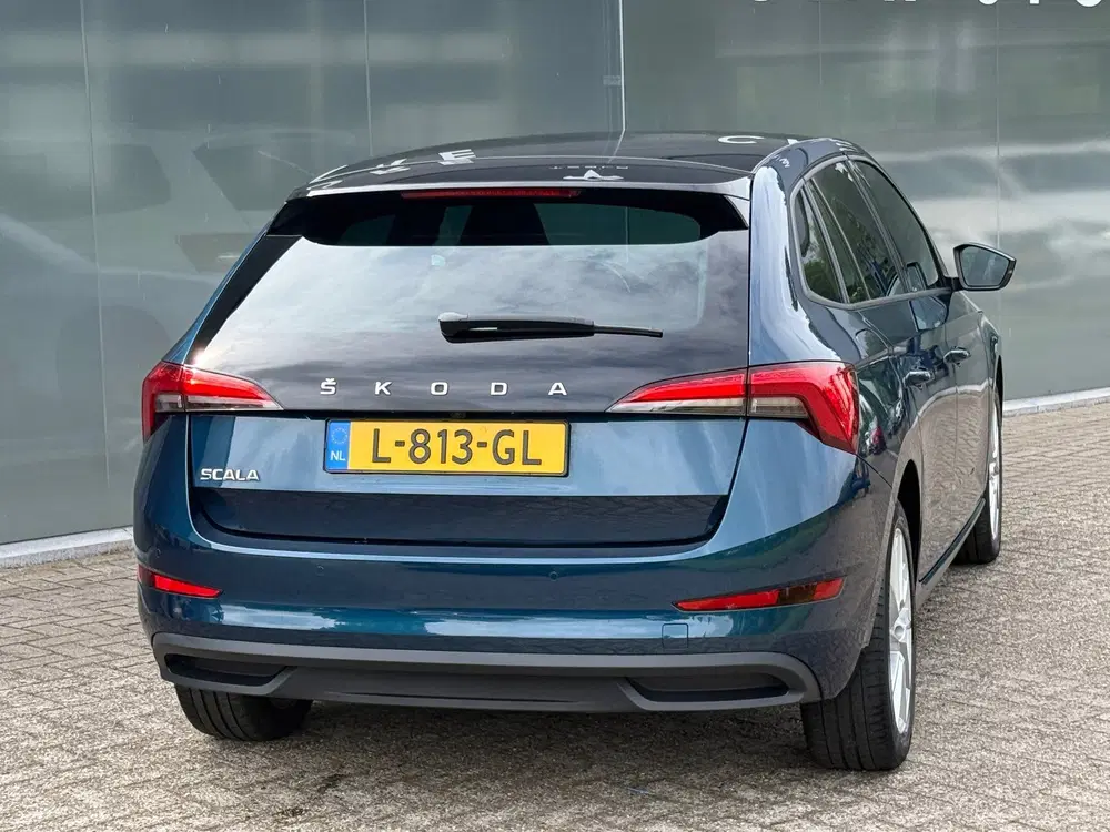 Skoda Scala 1.0 TSI 110PK DSG SPORT PANO uit 2021, foto 6