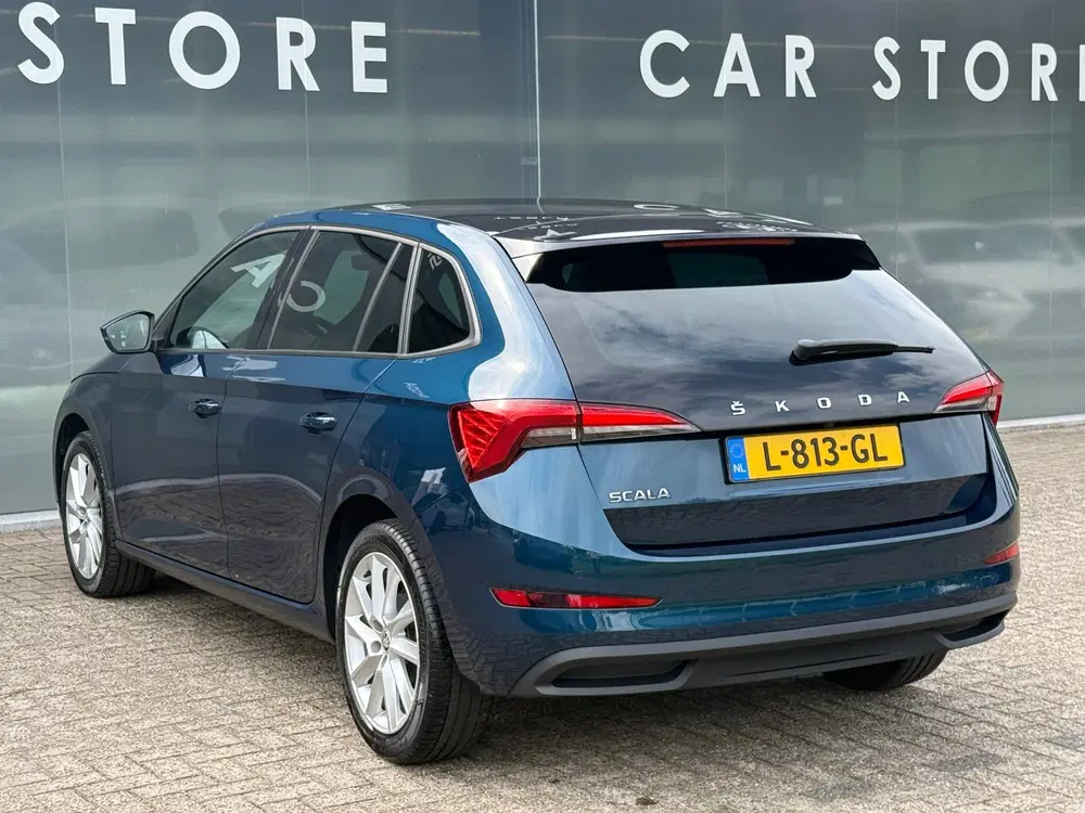 Skoda Scala 1.0 TSI 110PK DSG SPORT PANO uit 2021, foto 8