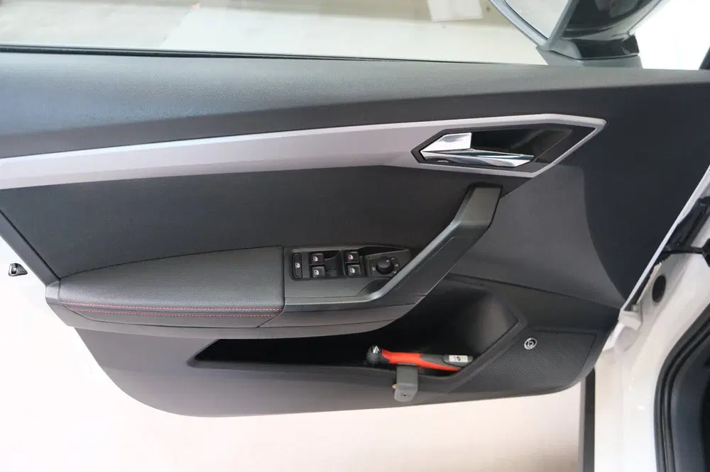 SEAT Arona 1.0 TSI FR uit 2021, foto 11