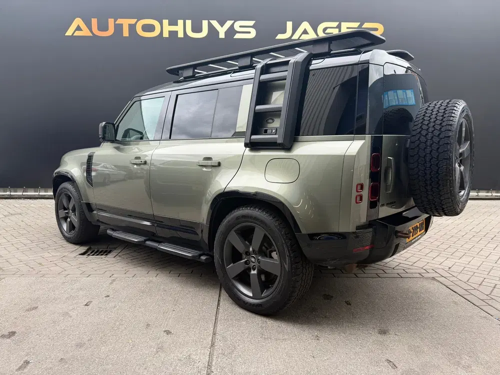 Land Rover Defender 2.0 P400e 110 X-Dynamic HSE uit 2022, foto 4