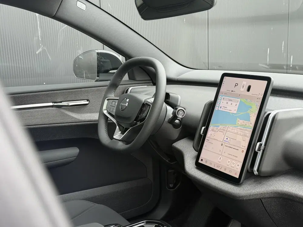 Volvo EX30 P5 Long Range Plus 69 kWh Elek. sto uit 2026, foto 7