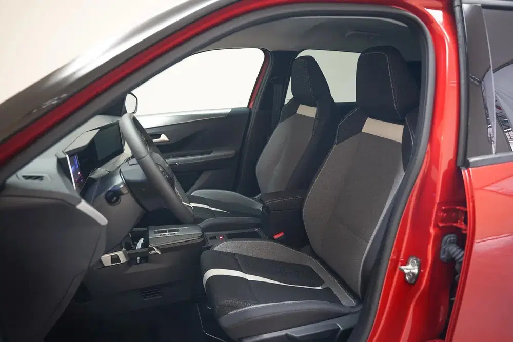 Opel Frontera GS Line 44kwh [ Camera Navi Apple uit 2025, foto 9