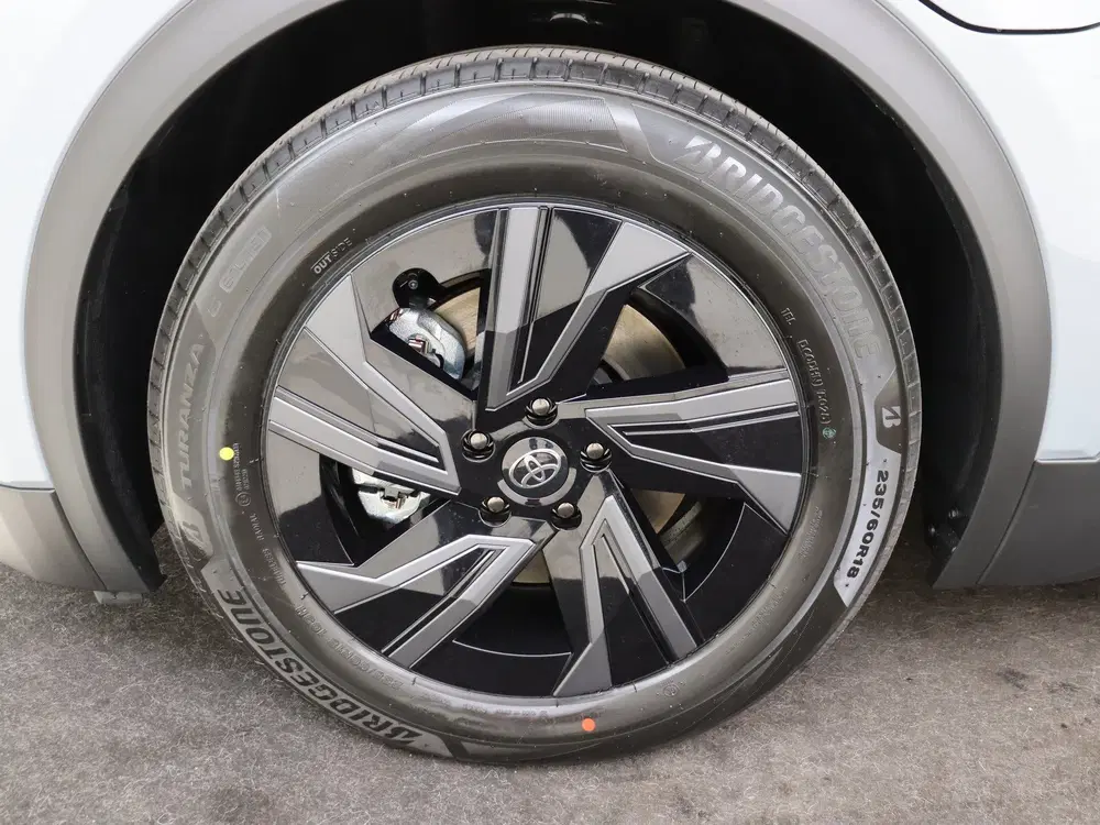 Toyota C-HR First Edition 77 kWh range 607km (bj 2026) uit 2026, foto 10