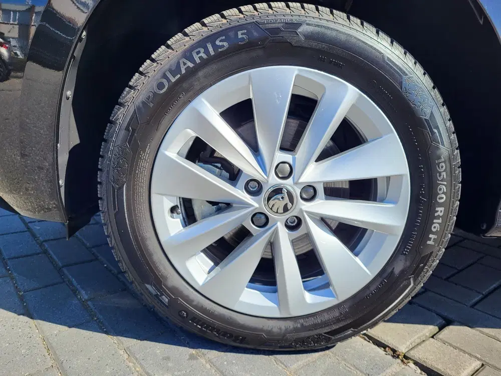 Skoda Kamiq 1.5 TSI ACT Business Edition uit 2024, foto 6