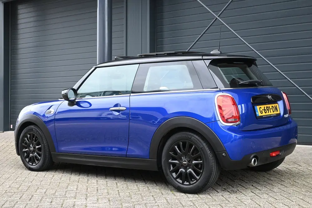 Mini Cooper 1.5 Cooper uit 2019, foto 13