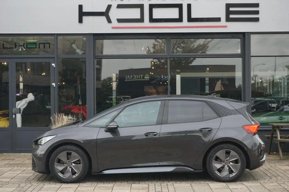 Cupra Born Essential 62 kWh uit 2023, foto 4