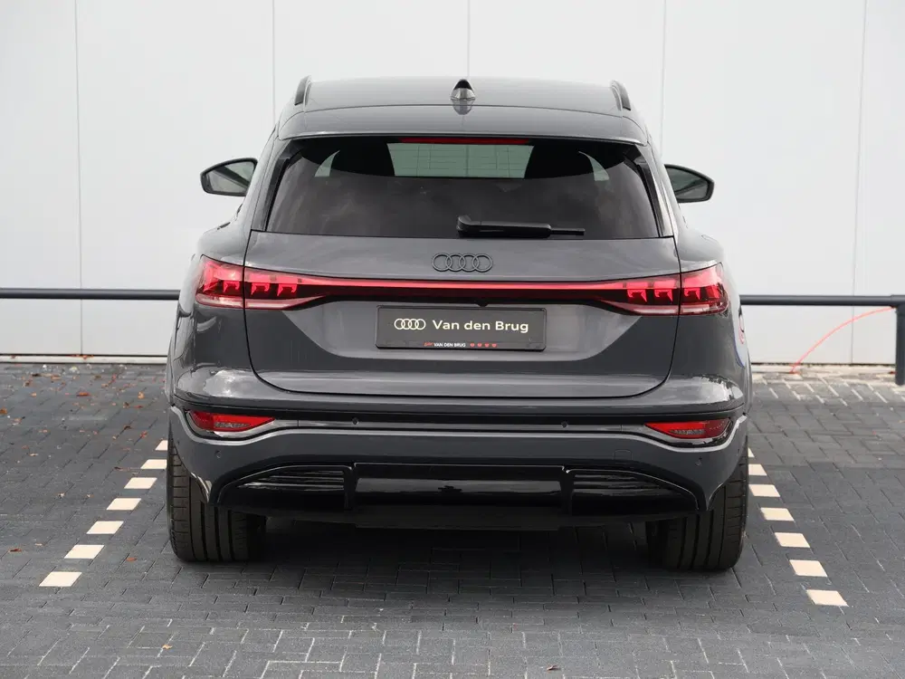 Audi Q6 e-tron S edition 83 kWh uit 2025, foto 6