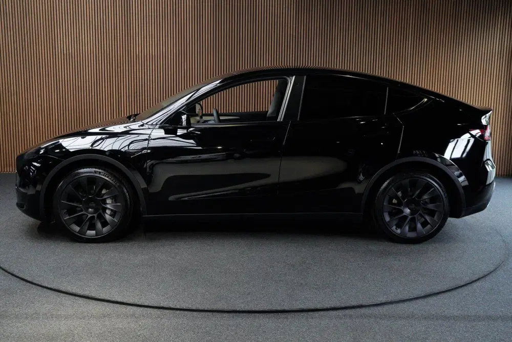 Tesla Model Y SOH: 96 uit 2023, foto 2