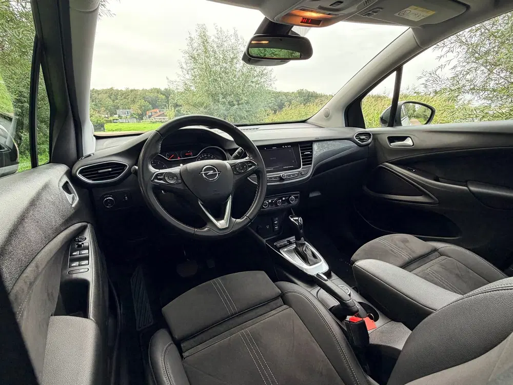 Opel Crossland 1.2 Turbo Ultimate Automaat Clima Navi Pan uit 2021, foto 10