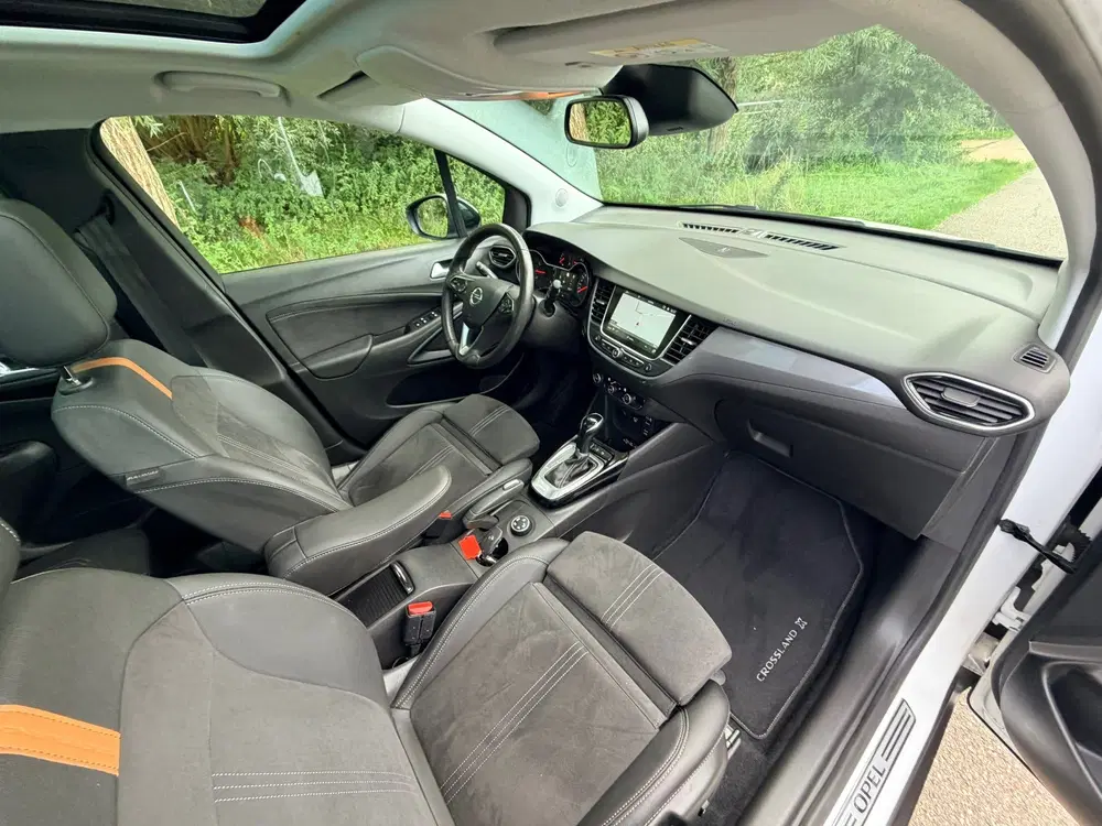 Opel Crossland 1.2 Turbo Ultimate Automaat Clima Navi Pan uit 2021, foto 14