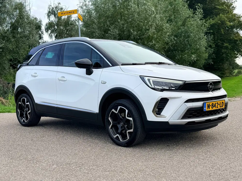 Opel Crossland 1.2 Turbo Ultimate Automaat Clima Navi Pan uit 2021, foto 5