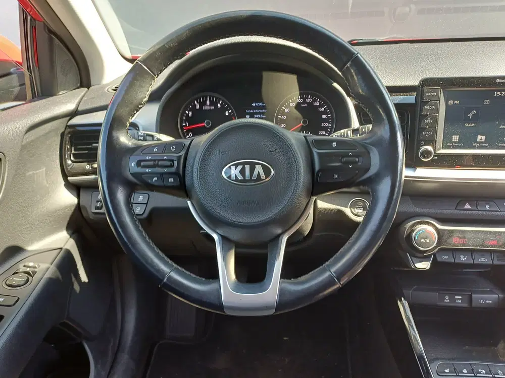 Kia Stonic 1.2 MPi Design Edition uit 2020, foto 12