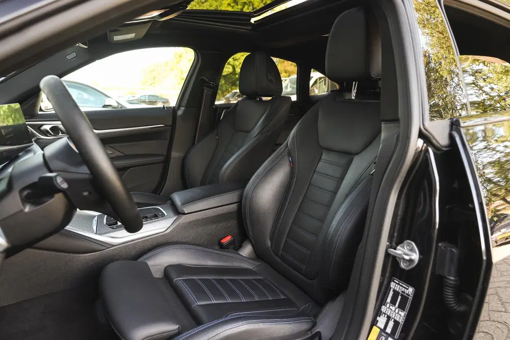 BMW i4 eDrive35 High Executive M Sport uit 2024, foto 12
