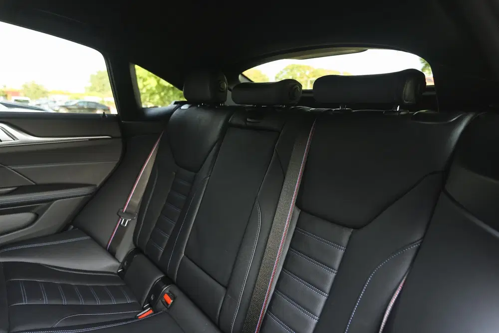 BMW i4 eDrive35 High Executive M Sport uit 2024, foto 13