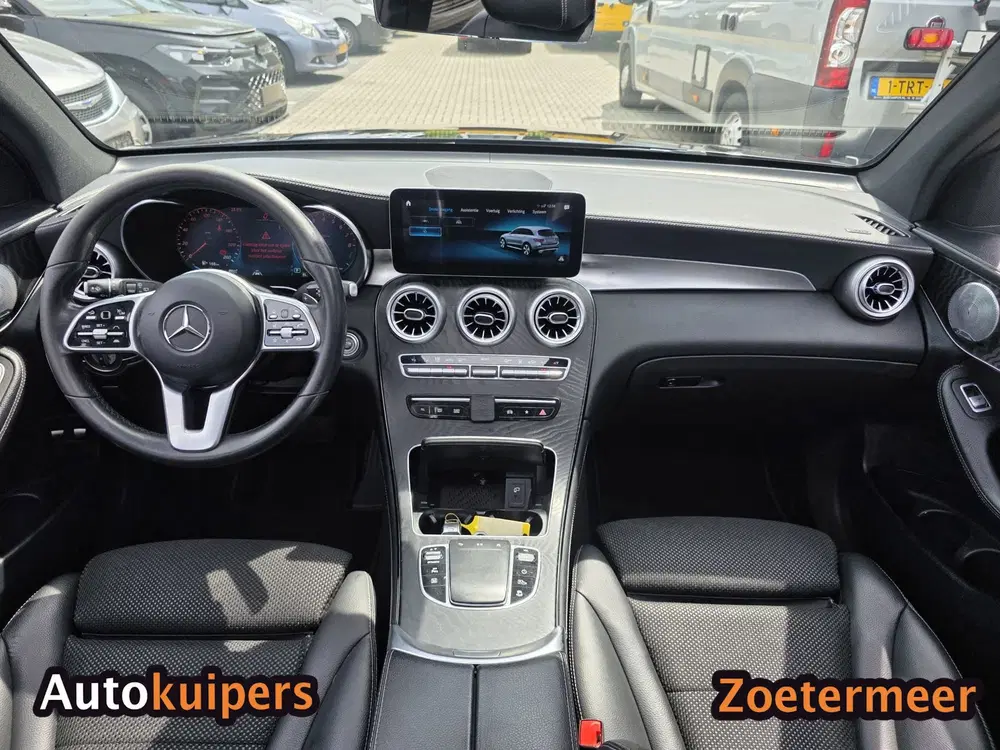 Mercedes-Benz GLC 300e 4MATIC Premium Plus uit 2020, foto 5