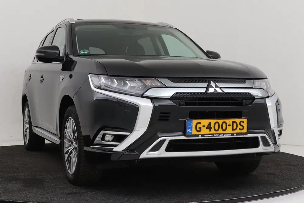 Mitsubishi Outlander 2.4 PHEV Intense+ uit 2019, foto 14