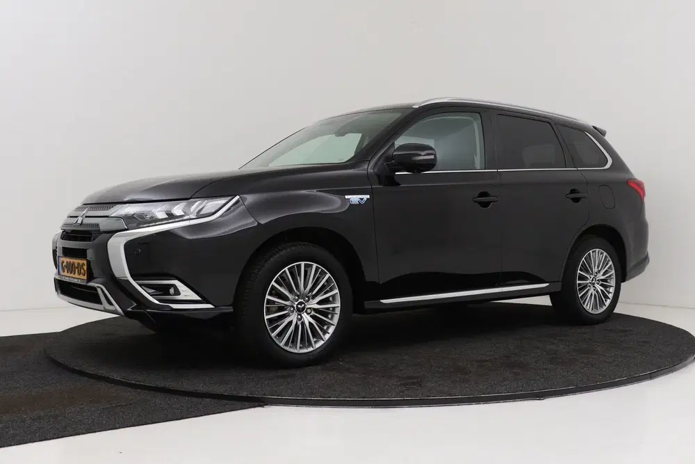 Mitsubishi Outlander 2.4 PHEV Intense+ uit 2019, foto 6