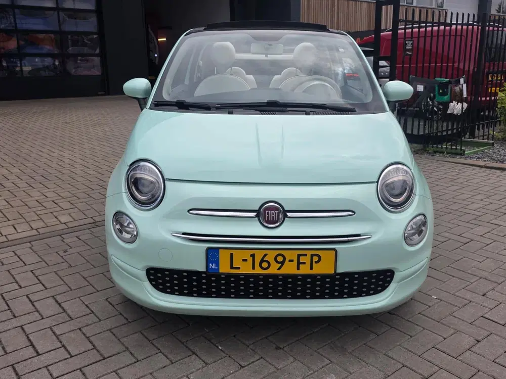 Fiat 500 C 1.0 Hybrid Launch Edition uit 2020, foto 15