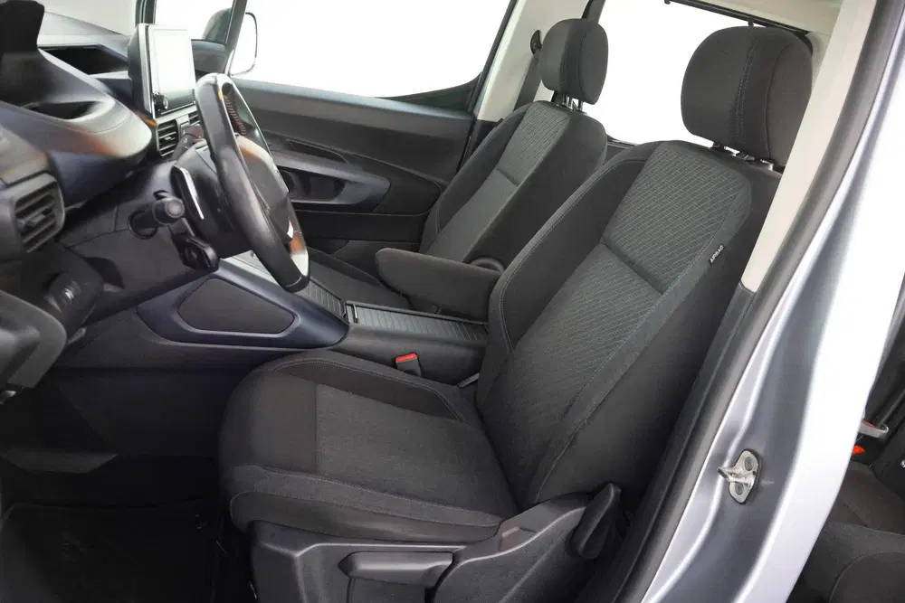 Peugeot Rifter 1.2T Aut. ALLURE PACK PANO uit 2021, foto 10