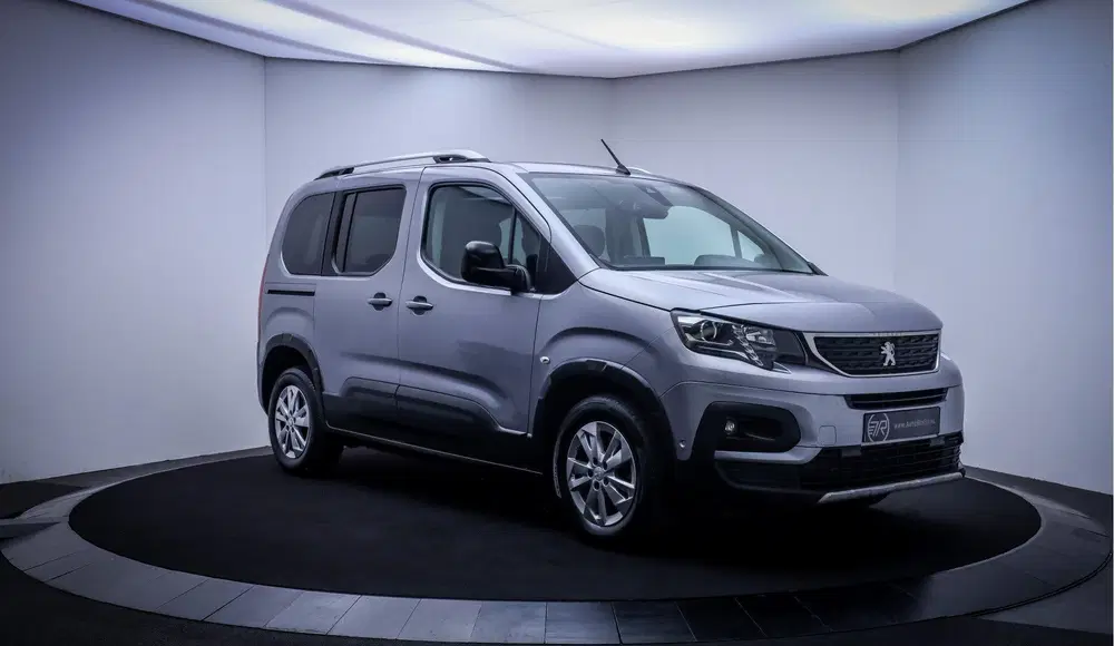 Peugeot Rifter 1.2T Aut. ALLURE PACK PANO uit 2021, foto 3