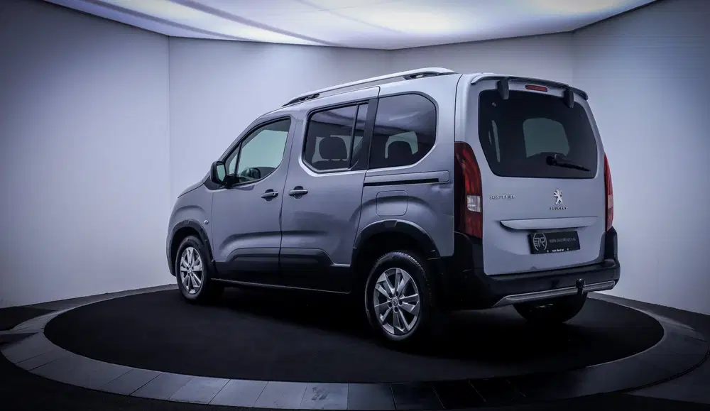 Peugeot Rifter 1.2T Aut. ALLURE PACK PANO uit 2021, foto 8