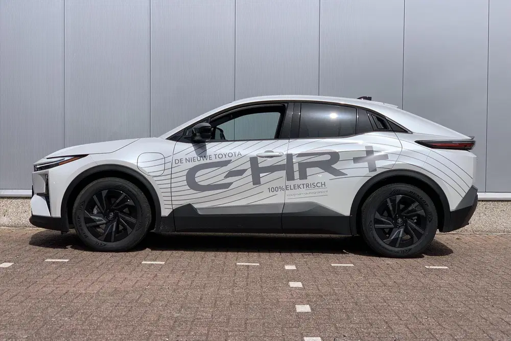 Toyota C-HR First Edition 77 kWh uit 2026, foto 4