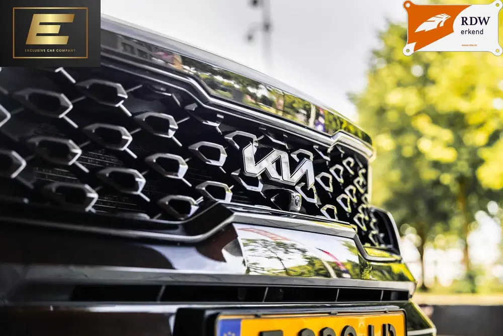 Kia Sorento 1.6 T-GDI Plug-in Hybrid 4WD ExecutiveLine uit 2023, foto 3
