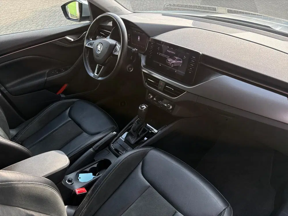 Skoda Kamiq 1.0 TSI Business Edition uit 2020, foto 14