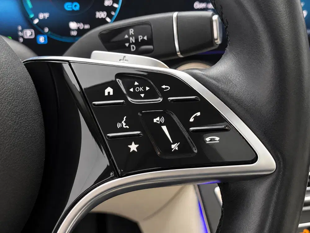 Mercedes-Benz E-Klasse 300 e Luxury Line uit 2023, foto 12