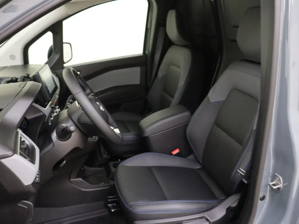Nissan Townstar Tekna L1 44 kWh uit 2025, foto 9