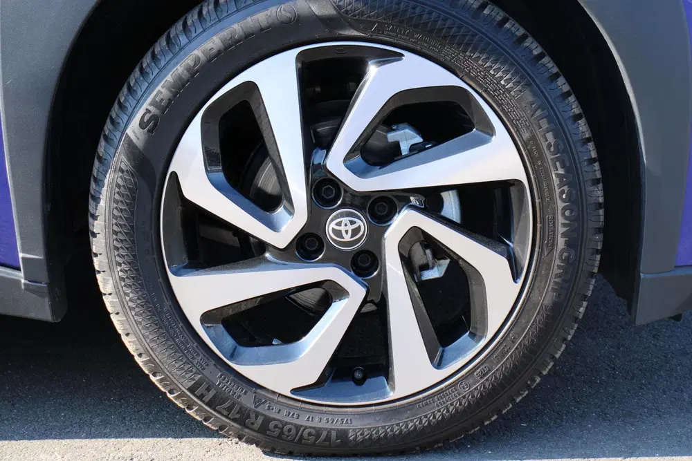 Toyota Aygo X 1.0 VVT-i MT Business TWO-TONE 10DKM uit 2025, foto 15
