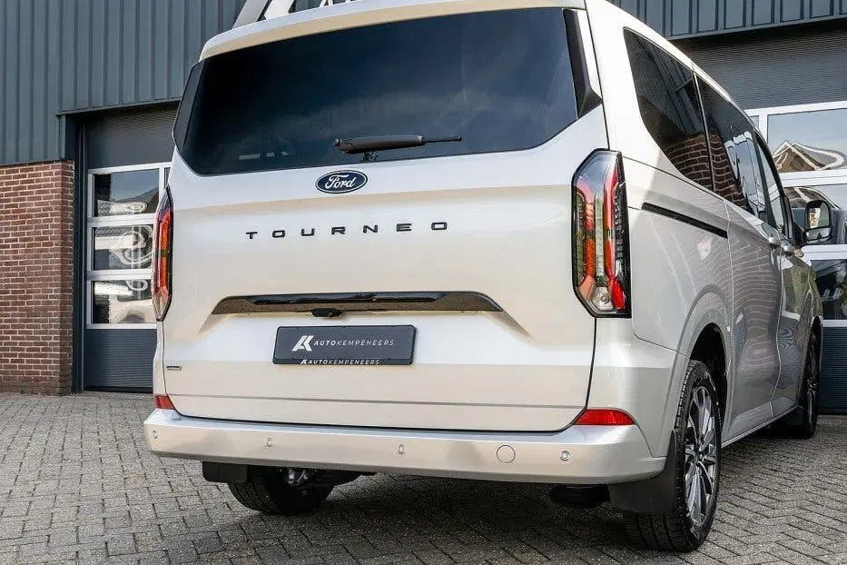 Ford Tourneo Custom Titanium X L1H1 uit 2025, foto 2